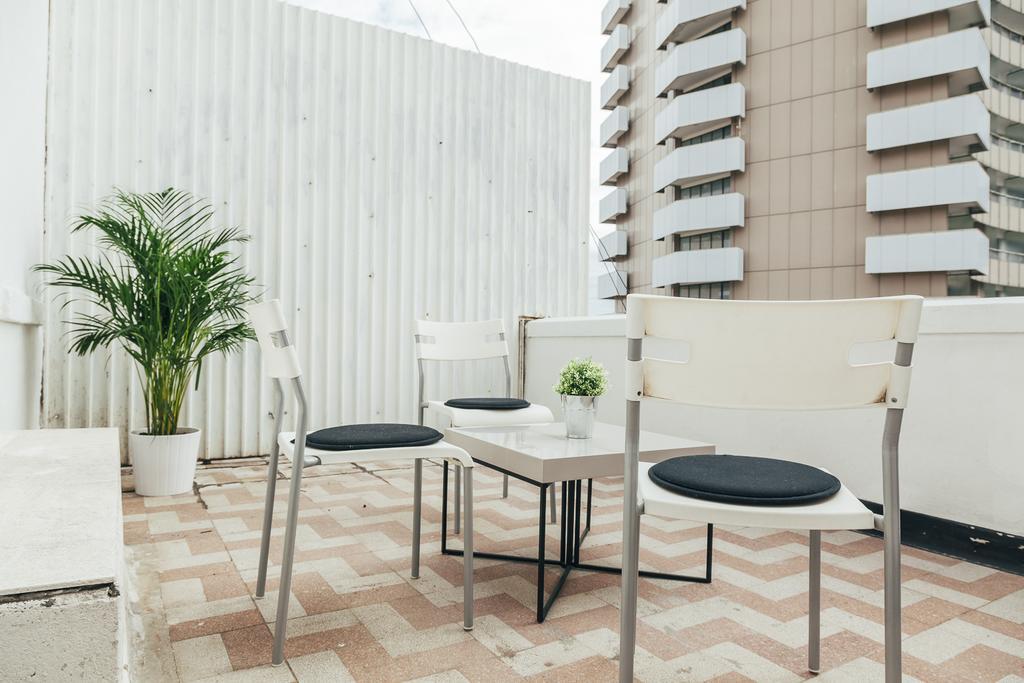 Chocolate Intercontinental Apartment Бухарест Екстер'єр фото